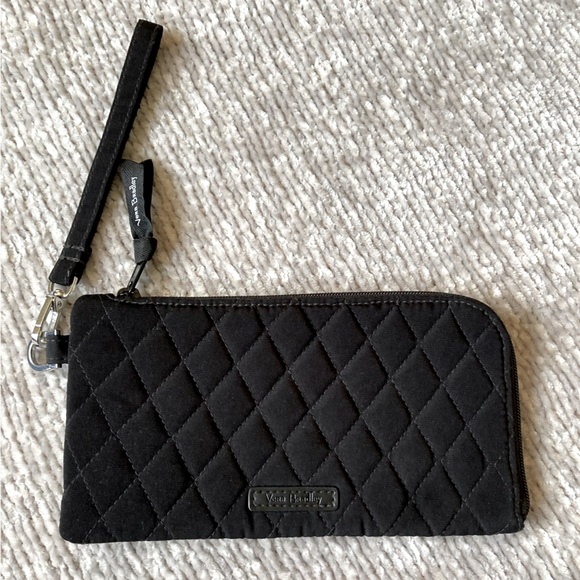 Vera Bradley Quilted Microfiber RFID Tech Wristlet Wallet Solid Black Red Rose - Picture 2 of 9